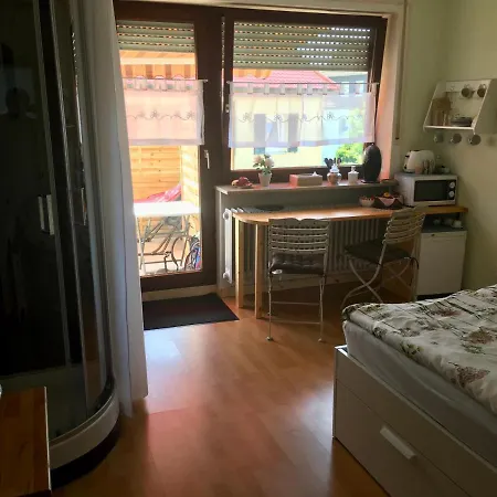 Dernbach Oase Pansiyon Forchheim (Bavaria)
